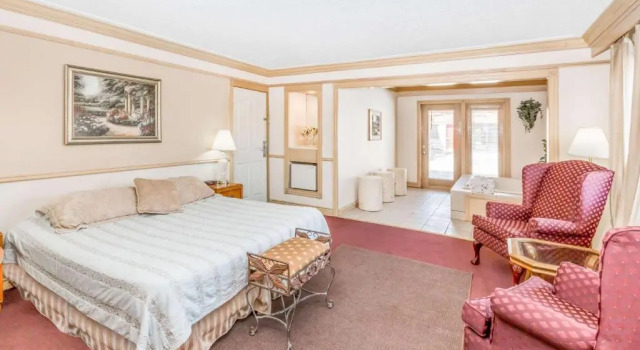 Люкс Deluxe Knights Inn & Suites South Sioux City