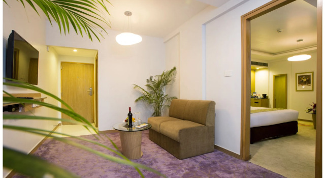 Hotel Tulip Bangalore, Rezervovat Hotel Hotely v Bangalore s parkováním, Parkování
