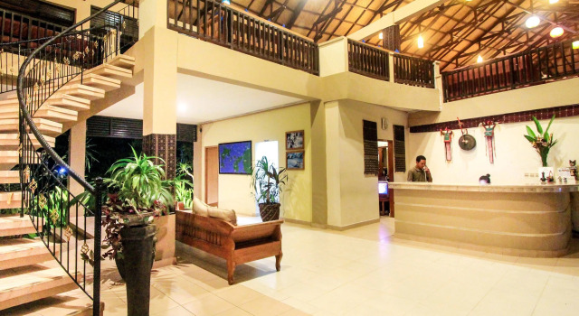 Puri Sari Beach Hotel