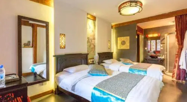 Miaoxiang Huashe Hotel, Prenota Hotel Hotel a Lijiang con parcheggio, Parcheggio