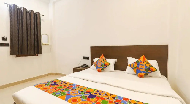 Номер Deluxe Fabhotel Hridyam Madhuram
