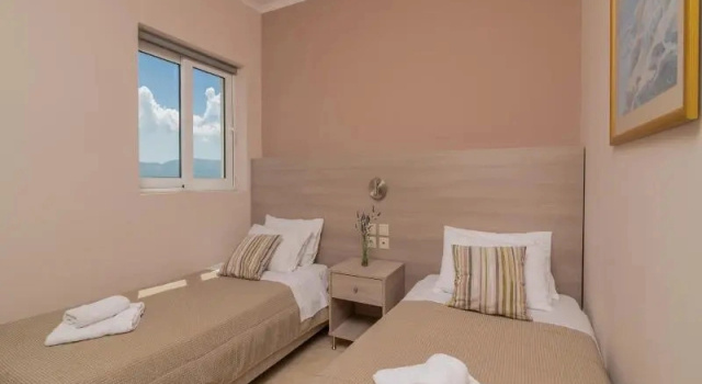 Семейный номер Standard с балконом Hotel Varres