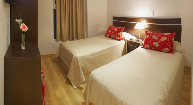 Hotel Esmeralda Select, Забронировать Отель Отели провинции Буэнос-Айреса 3 звезды, 3*