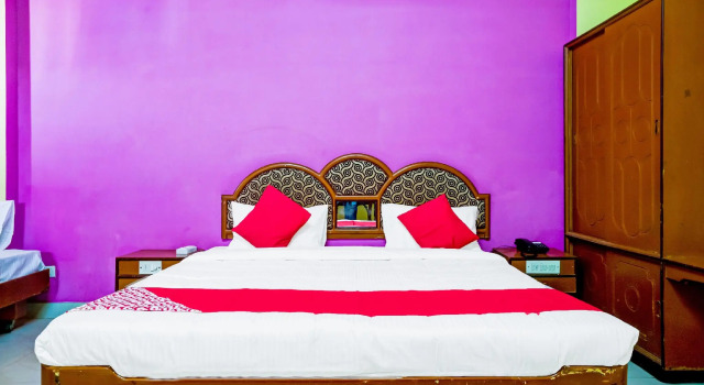 Люкс Standard OYO 68201 Hotel Singapore International