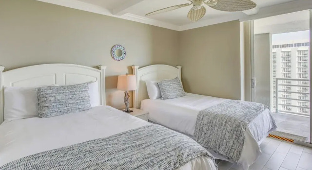 Warm Weather Escape w/ Pool Access in Myrtle Beach, Забронировать Апартаменты/квартира Апартаменты Южной Каролины, Апартаменты/квартира