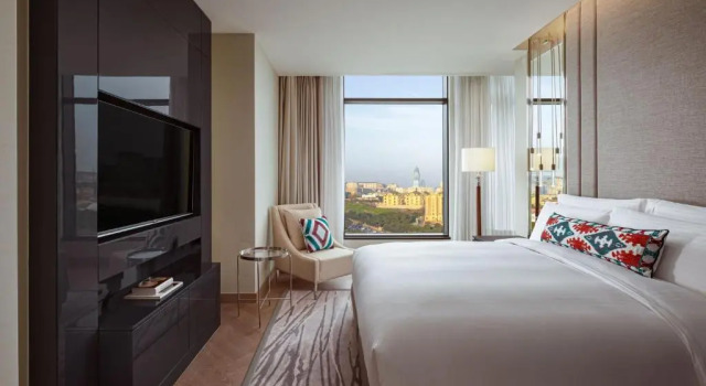 Апартаменты с 2 комнатами The Ritz-Carlton, Baku