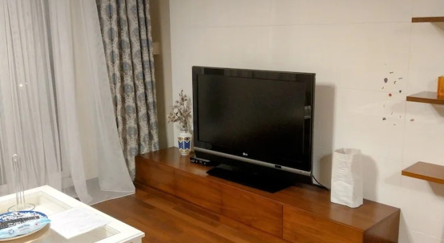 Immaculate 2-bed Flat Near Airport in İstanbul, Rezervovat Apartmán Hotely v Eyup s bazénem, Bazén