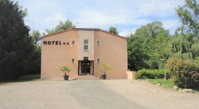 La Bonne Auberge, Réserver Auberge de jeunesse Pommevic Languedoc-Roussillon