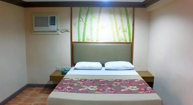 Двухместный номер Deluxe Pinoy Pamilya Hotel