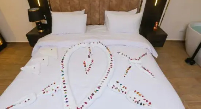 Люкс Crowne pyramids palace