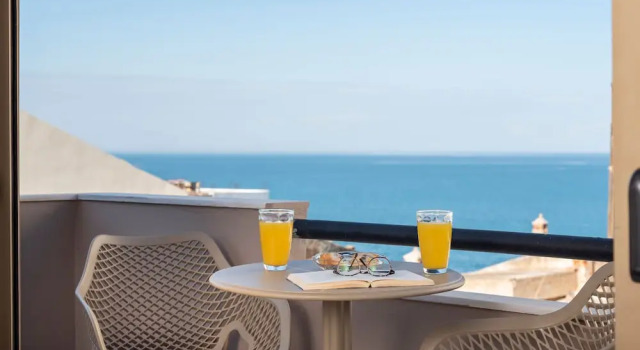 Апартаменты с 2 комнатами с балконом Mirma Luxury Apartment