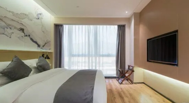 Люкс Executive с видом на реку Western Fortune Hotel Fuzhou Minhou