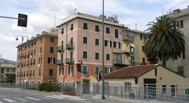 Casa dei nonni, Prenota Hotel Genova Riviera Ligure