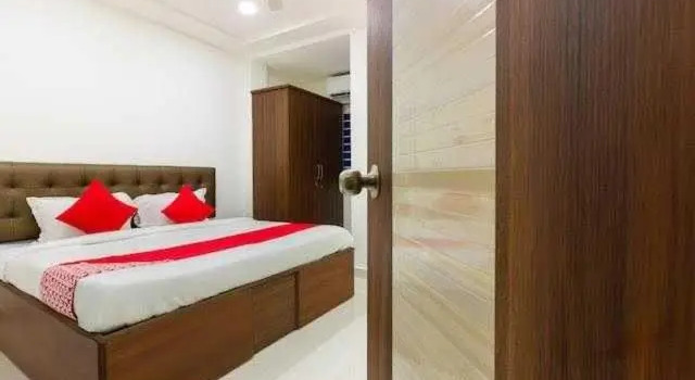 Hotel Grand Star By OYO