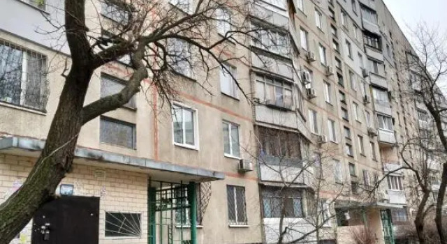 2 к квартира рядом стадион Металлист м. Спортивная., Prenota Appartamento Hotel a Kharkov con parcheggio, Parcheggio