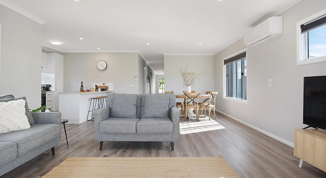 Milawa Vineyard Views - Guesthouse 1, Prenota Hotel Milawa Victorian High Country