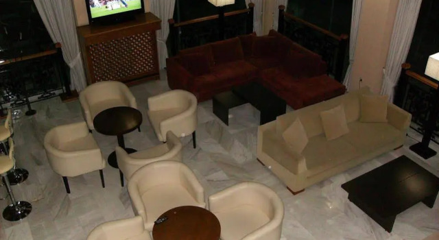 Hotel Pantheon, Prenota Hotel Pyrgos Elide