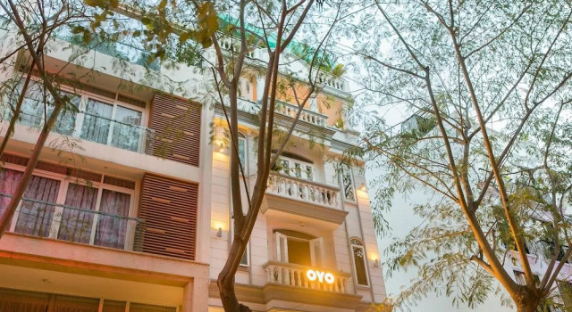 Oyo 207 Bino Apartment, Забронировать Апартаменты/квартира Tan Phong Хошимин