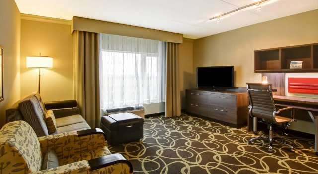 Двухместный люкс c 1 комнатой TownePlace Suites by Marriott Kincardine