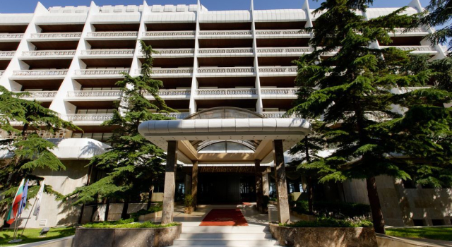 The Palace Hotel, Sunny Day, Забронировать Курортный отель Святые Константин и Елена Варненская область, рядом с Mineral Pool