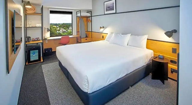 Номер Standard ibis Hamilton Tainui