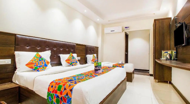 Семейный номер Standard FabExpress Le Continental - Nr New Delhi Railway Station