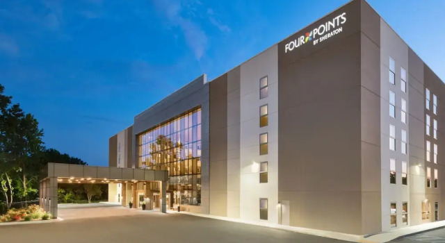 Four Points by Sheraton Spartanburg, Забронировать Отель Спартанберг Южная Каролина