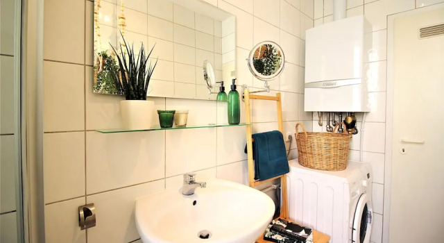 Апартаменты Deluxe с балконом homie stay Schiestlstraße - Moderne Altbauapartments, Nahe Stadtzentrum & Weinberge