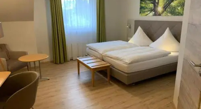 Hotel-Restaurant Haus Waldesruh, Забронировать Отель Боркен Münsterland