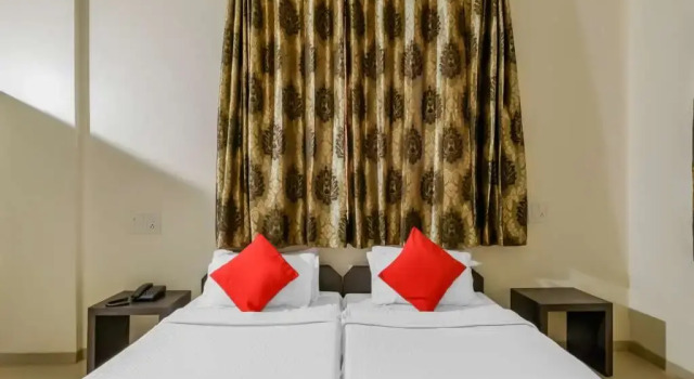 Hotel Rainbow Inn by OYO Rooms