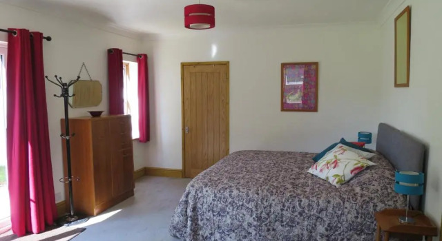 Hill View, Book Hotel Binegar Somerset