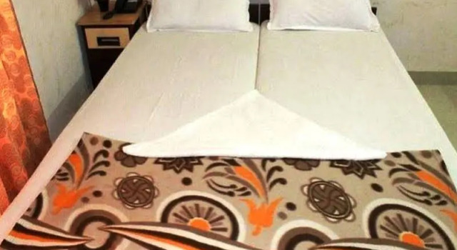 Hotel Premier Park, Забронировать Отель Отели штата Кералы с парковкой, Парковка