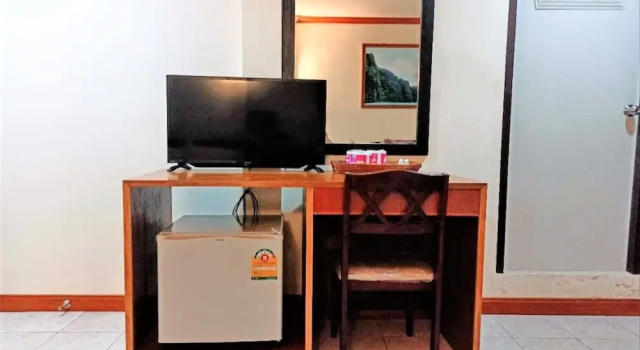 Двухместный номер Standard Golden Bee PhiPhi