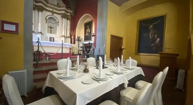 Hotel Monasterio Rocamador, Забронировать Отель Отели Badajoz Province с парковкой, Парковка