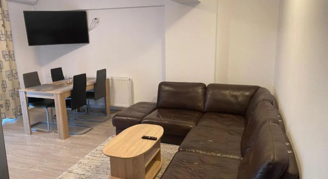 Apartament Dem Radulescu 3 camere!, Rezerwuj Apartament Hotele w Carpathians - Romania z parkingiem, Parking