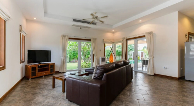 Private Pool Villa With 3 Bedrooms Oph3