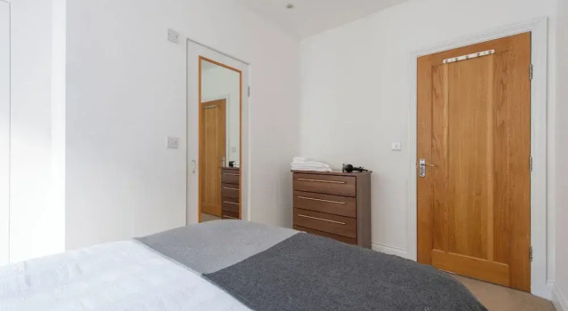 Gunnersbury Avenue, Забронировать Отель Лондон Большой Лондон, рядом с Лондонский музей общественного транспорта