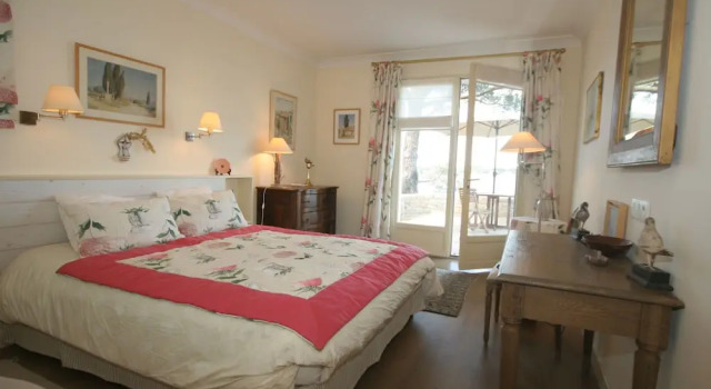 Beautiful Holiday Home in La Trinite-sur-mer With Garden, Забронировать Отель Отели в центре Ла-Трините-сюр-Мер, в центре