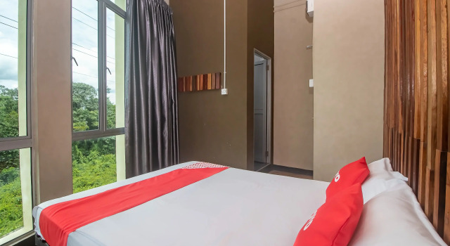 Dancenter Hi Inn 3, Buchen Sie Hotel  