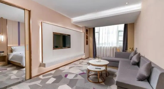 Люкс Business Guangdong Deer Lake Spa Holiday Hotel