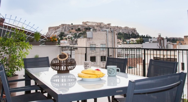 Апартаменты с балконом Cozy Penthouse - Stunning View Acropolis