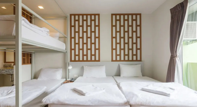 Четырёхместный семейный номер Standard Siamaze Hostel