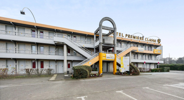 Premiere Classe Carcassonne, Réserver Hôtel Hôtels à Carcassonne avec parking, Parking