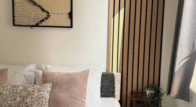 Beautiful 2 Bed Apartment on Beach by Urban Roost, Забронировать Апартаменты/квартира Апартаменты Исторического графства Суссекса, Апартаменты/квартира