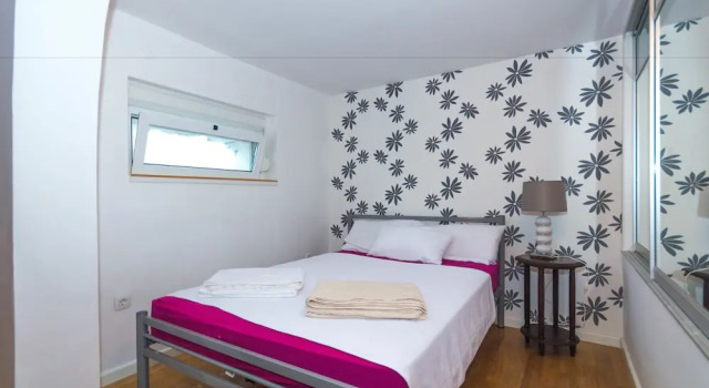 Апартаменты с балконом и с видом на море Amazing Apartments near Center & Beaches