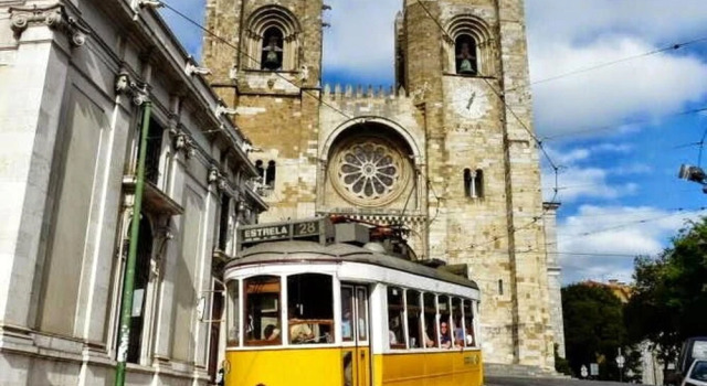 House with 3 Bedrooms in Sintra, with Enclosed Garden And Wifi - 50 M From the Slopes, Rezervovat Hotel Wellness hotely v Lisbon Region, SPA