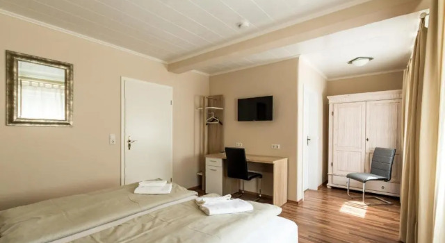 Двухместный номер Standard Hotel Mettlacher Hof