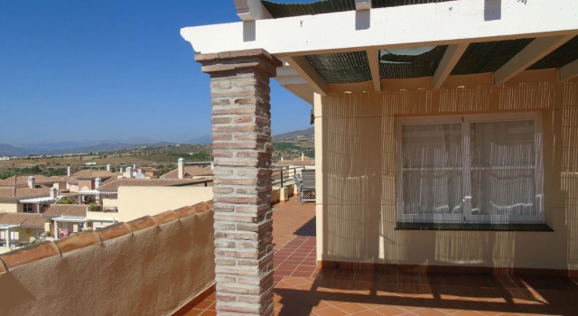 A&N Baviera Luxury - Three Bedroom Apartment, Sleeps 6, Забронировать Апартаменты/квартира Отели Калета-де-Велес с бассейном, Бассейн