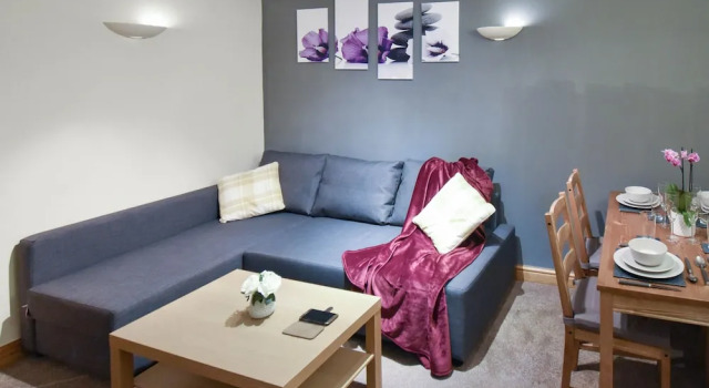2 Bedroom City Apartment - Close to Queens Hospital, 预订 公寓 诺丁汉 诺丁汉郡