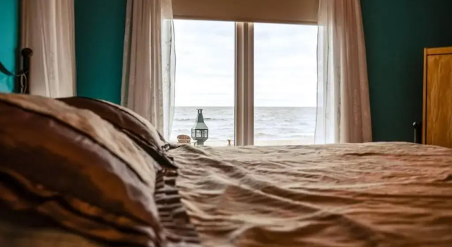 Les pieds dans le sable, Rezervovat Hotel  